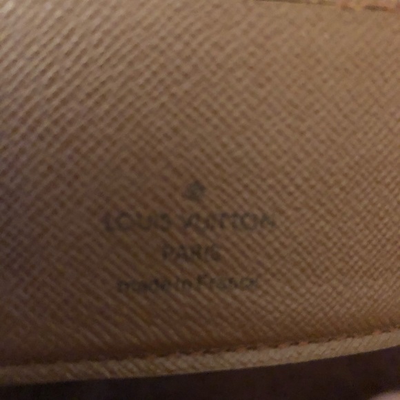 Louis Vuitton Monogram Canvas Marco Wallet - Picture 5 of 8
